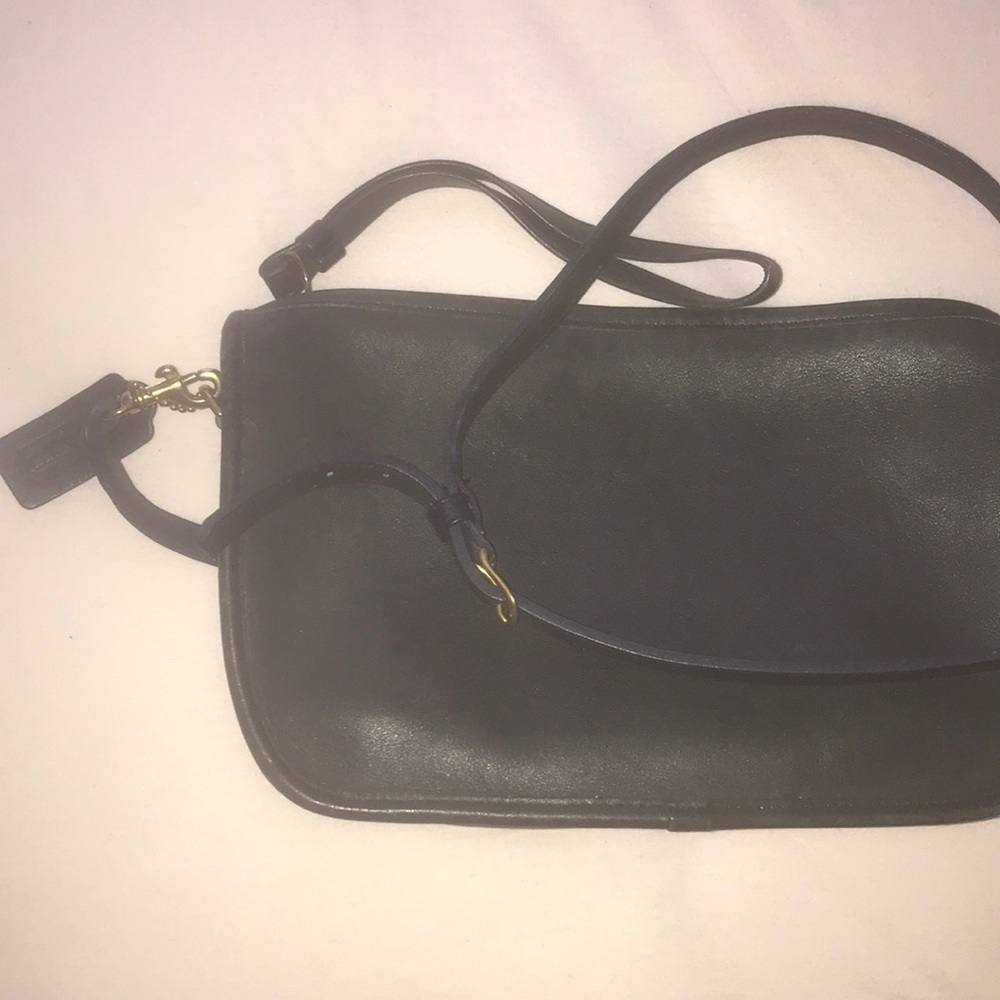 Coach Vintage Cross Body Bag